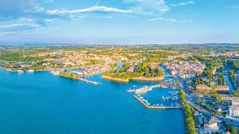 5512_Kurlaub_am_Gardasee_25_Peschiera-del-garda-Innen_von-oben-placeholder