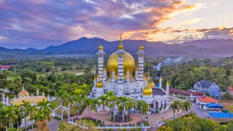 7088-89_Singapur-&-Malaysia_content_1920x1080px_Sultanspracht-in-Kuala-Kangsar-placeholder