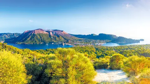 6085-88_Bella-Calabria_content_1920x1080px_lipari_island-placeholder