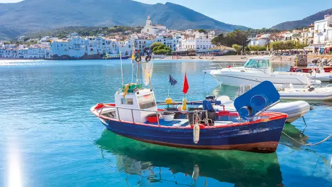 5858-59_Viva-Espana_Costa-Brava_content_1920x1080px_Cadaques-placeholder
