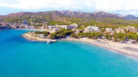 5877_Premium-Kurlaub-auf-Mallorca_content_1920x1080px_hotelbild_strand-placeholder