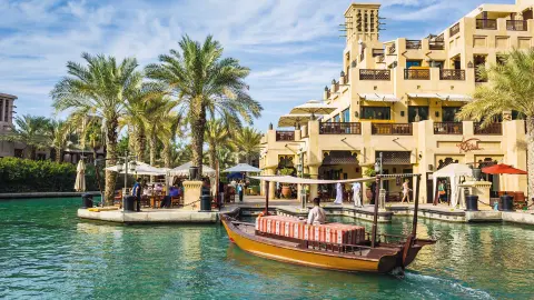 Märchenreiche im Morgenland Souk Madinat-placeholder