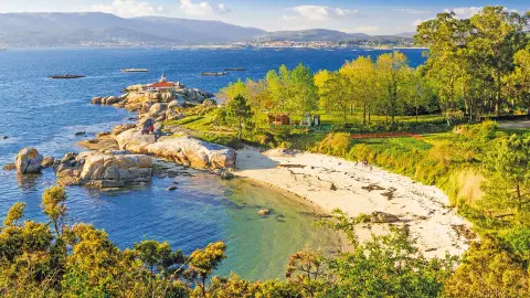Nordportugal & Galicien Faszinierende Kulturlandschaft - Idyllische Bucht in den Rías Baixas-placeholder