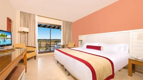 6071_Premium_Kurlaub_an_der_Costa_de_la_Luz_content_1920x1080px_fuerte-el-rompido-habitaciones-doble-clasica-hab-matrimonio-1-placeholder