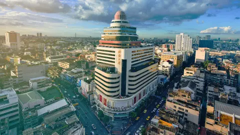 6057-58_Goldenes-Thailand_content_1920x1080px_Grand-China-Bangkok_Tower-2-placeholder