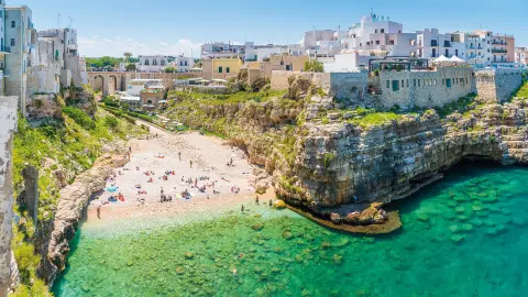 Apulien_Polignano-a-Mare-placeholder