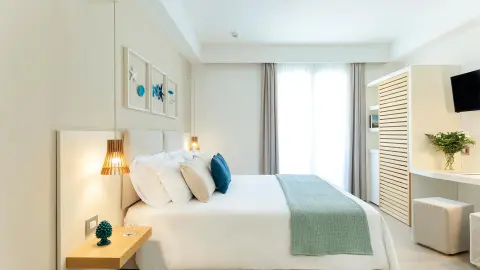 Sizilien_Inselgoettin-unter-dem-Aetna_Zimmer-placeholder
