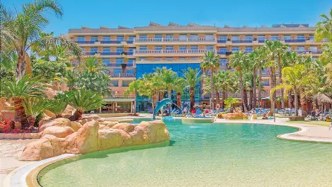6089_Kurlaub-Costa-Dorada_content_1920x1080px_Hotelbild_Palas-Pineda_Pool02-placeholder