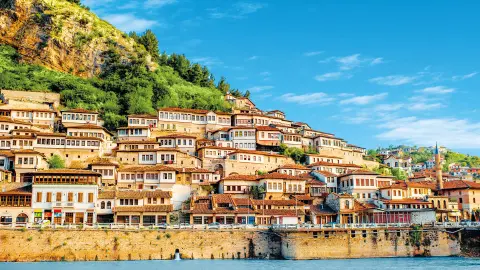 6605-06_Griechenland-Nordmazedonien-Albanien_Berat-placeholder