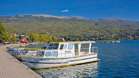 6605-06_Griechenland-Nordmazedonien-Albanien_Bootsfahrt-auf-dem-Ohridsee-placeholder