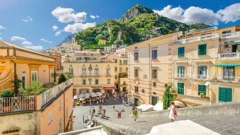 6609_Goettliche-Amalfikueste_content_1920x1080px_amalfi_domplatz-placeholder