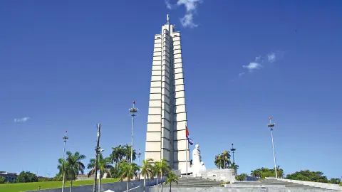 6617_Kuba_Koenigin-der-Karibik_content_1920x1080px_Plaza-de-la-Revoluci?n-placeholder