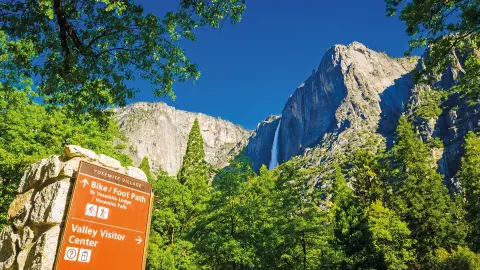 6618_Amerika-West_content_1920x1080px_Yosemite-Village-placeholder