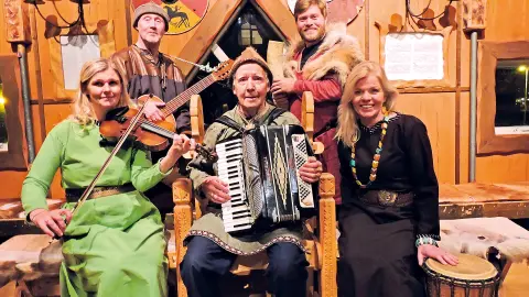 6653_Sagenhaftes-Island_content_1920x1080px_RP_Musik am Wikinger-Abend-placeholder