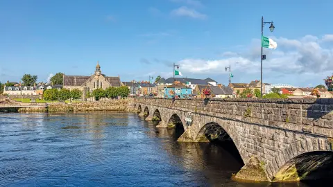 6656_irland-fuer-entdecker_content_1920x1080px_limerick-placeholder