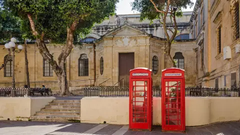 7077_Malta_content_1920x1080px_roteTelefonzelle_Valetta-placeholder