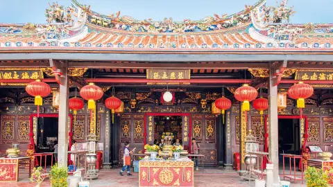 6802-03_Magische-Wunderwelt-Malaysia-und-Singapur_content_1920x1080px_cheng-Hoon-Teng-Tempel_Malakka-placeholder
