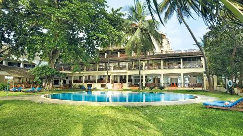6804_Kenia_content_1920x1080px_RP_Hotel-NBR_Main-Picture-Beach-placeholder