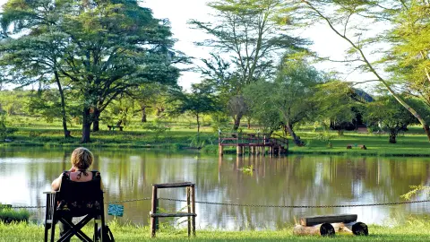 6804_Kenia_content_1920x1080px_Ziwani-Camp-Wasserloch-placeholder