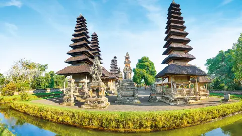 6815-16_bali_content_1920x1080px_GFEBY1_Royal-Temple-of-Mengwi_Pura-Taman-Ayun-placeholder
