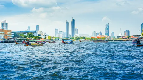 6818-19_goldenes-thailand_content_1920x1080px_chao-praya-fluss-placeholder