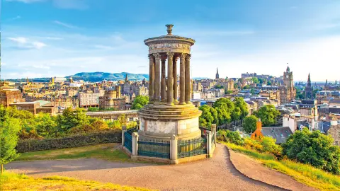 6822_Mystisches-Schottland_content_1920x1080px_Stadtbesichtigung-in-Edinburgh-placeholder
