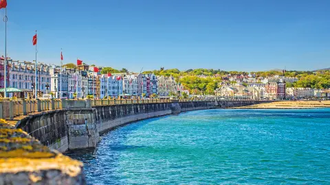 6852_Nordengland-Wales-IsleOfMan_Douglas_Promenade (1)-placeholder