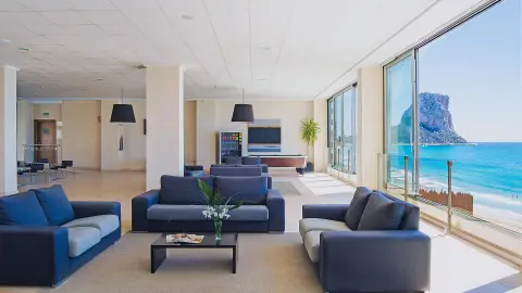 6832_Costa-Blanca_content_1920x1080px_Hotel_Lobby-placeholder