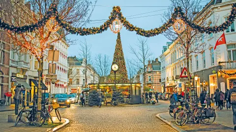 NLD614_5542_Advent_im_Dreilaendereck25_content_1920x1080px_Lichterglanz_maastricht-placeholder