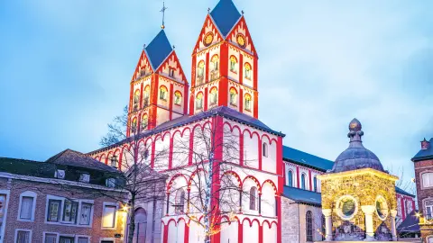 NLD614_5542_Advent_im_Dreilaendereck25_content_1920x1080px_Stadtfuehrung-Luettich-placeholder