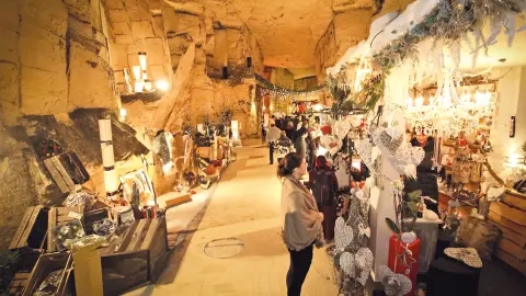 NLD614_5542_Advent_im_Dreilaendereck25_content_1920x1080px_unterirdischer_WMarkt_Valkenburg-placeholder