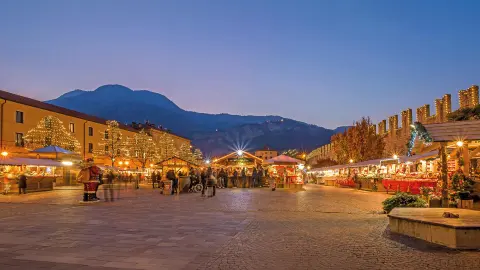 ITA620_Adventszauber in Suedtirol_25_content_1920x1080px_Christkindlmarkt-in-Trient-placeholder
