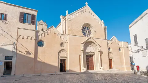 BRI111_Apulien_content_1920x1080px_galatina_Basilika-Santa-Caterina-d-Alessandria-placeholder