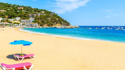 7064_Katalonien-für-alle-Sinne_content_1920x1080px_Costa-Brava-strandfreude-placeholder