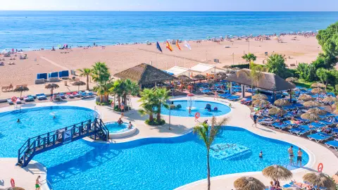 7064_Katalonien_fuer_alle_Sinne_1920x1080px_Hotel_Tahiti_Playa_pool-placeholder