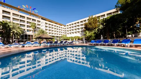7082-83_BCN116_Costa_Dorada_fuer_alle_Sinne_content_1920x1080px_Aussenpool-placeholder