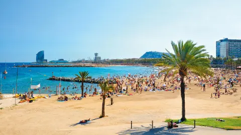 6899_Staedte-Erlebnis_Barcelona_content_1920x1080px_Strand_Barceloneta-placeholder