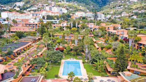 7066-71_Bluetenzauber auf Madeira_25_content_1920x1080px_Hotel-Quinta-Splendida_aussen-placeholder