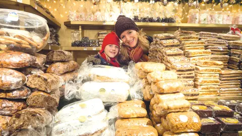 5534_Adventszauber_Dresden+Prag_25_content_1920x1080px_stollen-placeholder