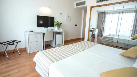 AGP111_Das-Beste-aus-Andalusien_KG_Hotel_COMFORT-2-placeholder