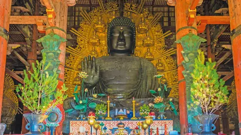 5896_Faszination-Japan_content_1920x1080px_T5H8KY_Nara_Daibutsu-im-Todai-ji-placeholder