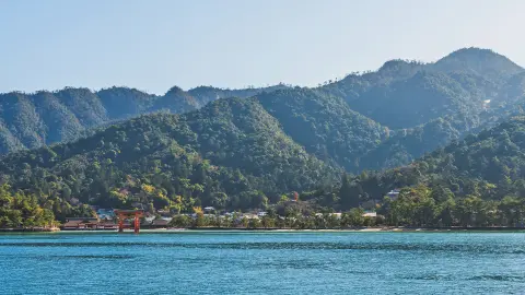 7040-41_Faszination-Japan_content_1920x1080px_Insel-Miyajima-placeholder