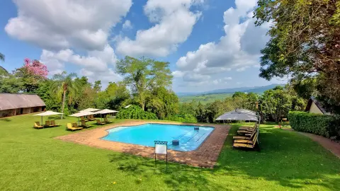 CPT111-112_Faszination-Suedafrika_content_1920x1080px_Hazyview Sun Hotel_pool-placeholder