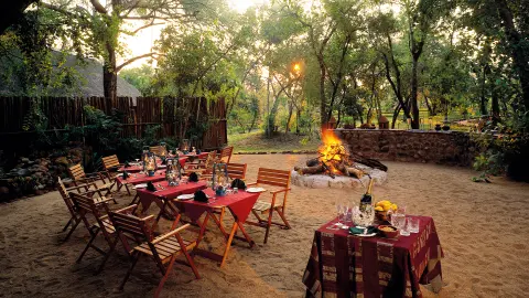 CPT111-112_Faszination-Suedafrika_boma-dinner-placeholder