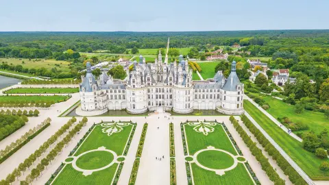 Majestätisches Schloss Chambord-placeholder