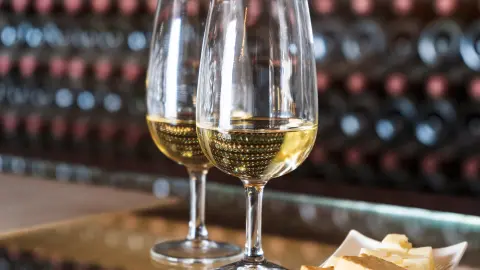 FUE111_Fuerteventura-Unser-Sonnen-Hit_content_1920x1080px_lanzarote_wein-placeholder