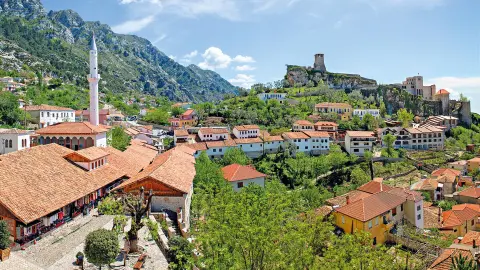 6888_GAL111_Geheimnisvolles_Albanien_content_1920x1080px_Blick_auf_Kruja-placeholder