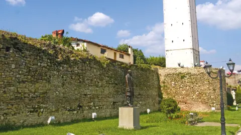 6888_GAL111_Geheimnisvolles_Albanien_content_1920x1080px_Elbasan_Festung-placeholder