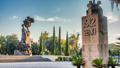 6888_GAL111_Geheimnisvolles_Albanien_content_1920x1080px_Vlora-placeholder