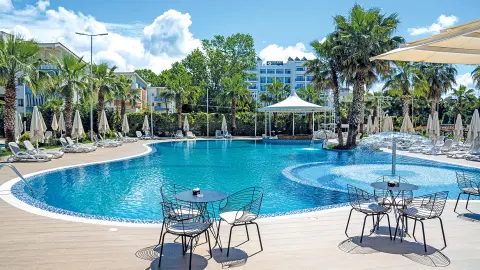 6888_GAL111_Geheimnisvolles_Albanien_content_1920x1080px_Pool-placeholder
